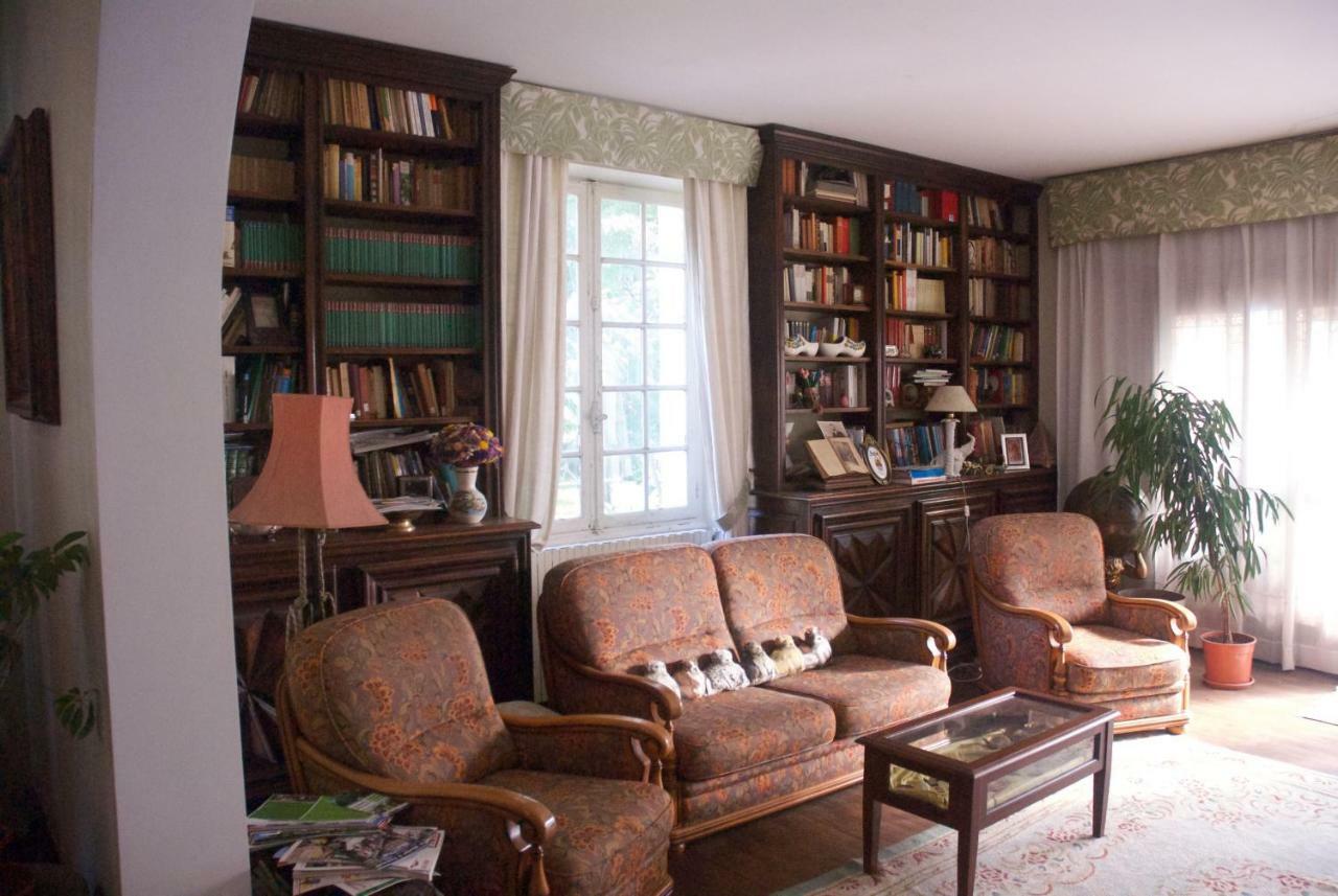 Le Clos Des Cedres B&B La Rochefoucauld Eksteriør billede