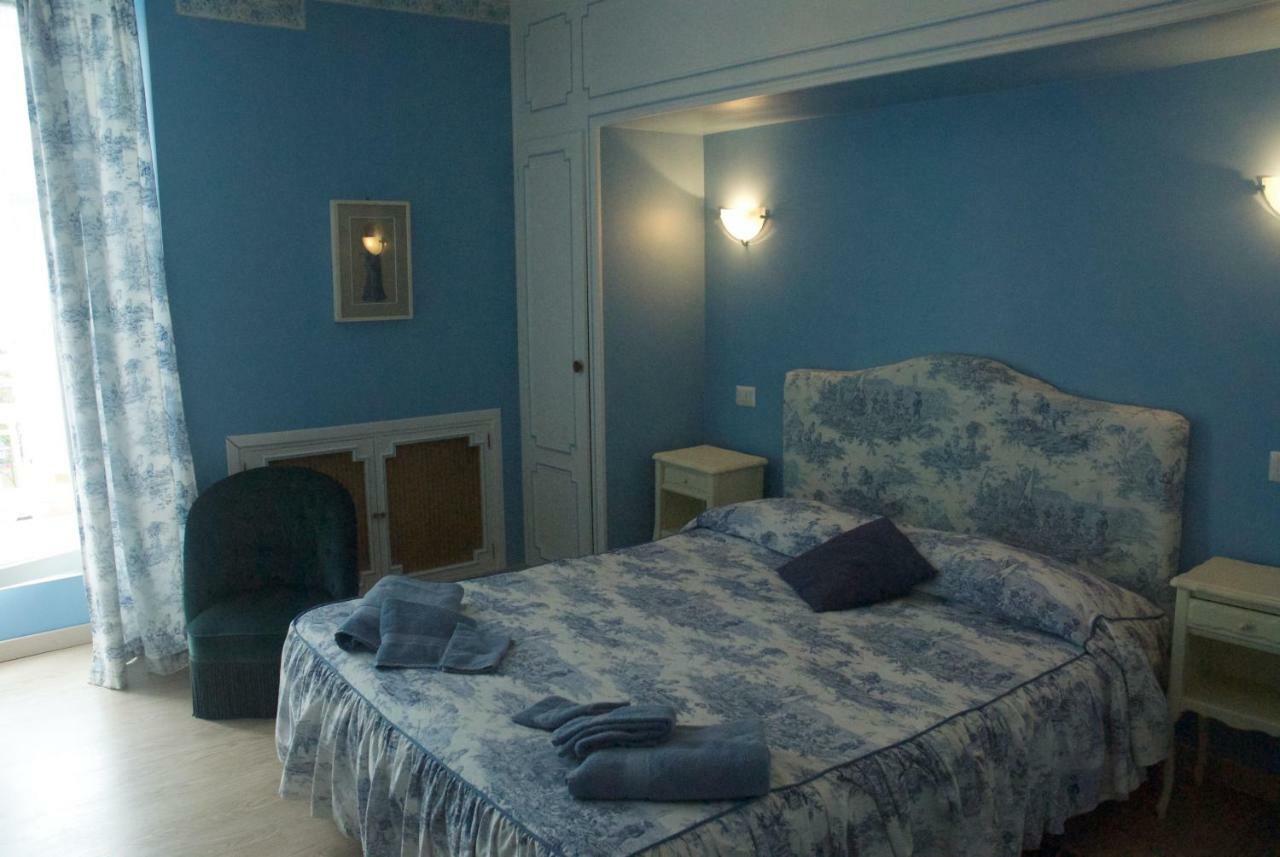 Le Clos Des Cedres B&B La Rochefoucauld Eksteriør billede