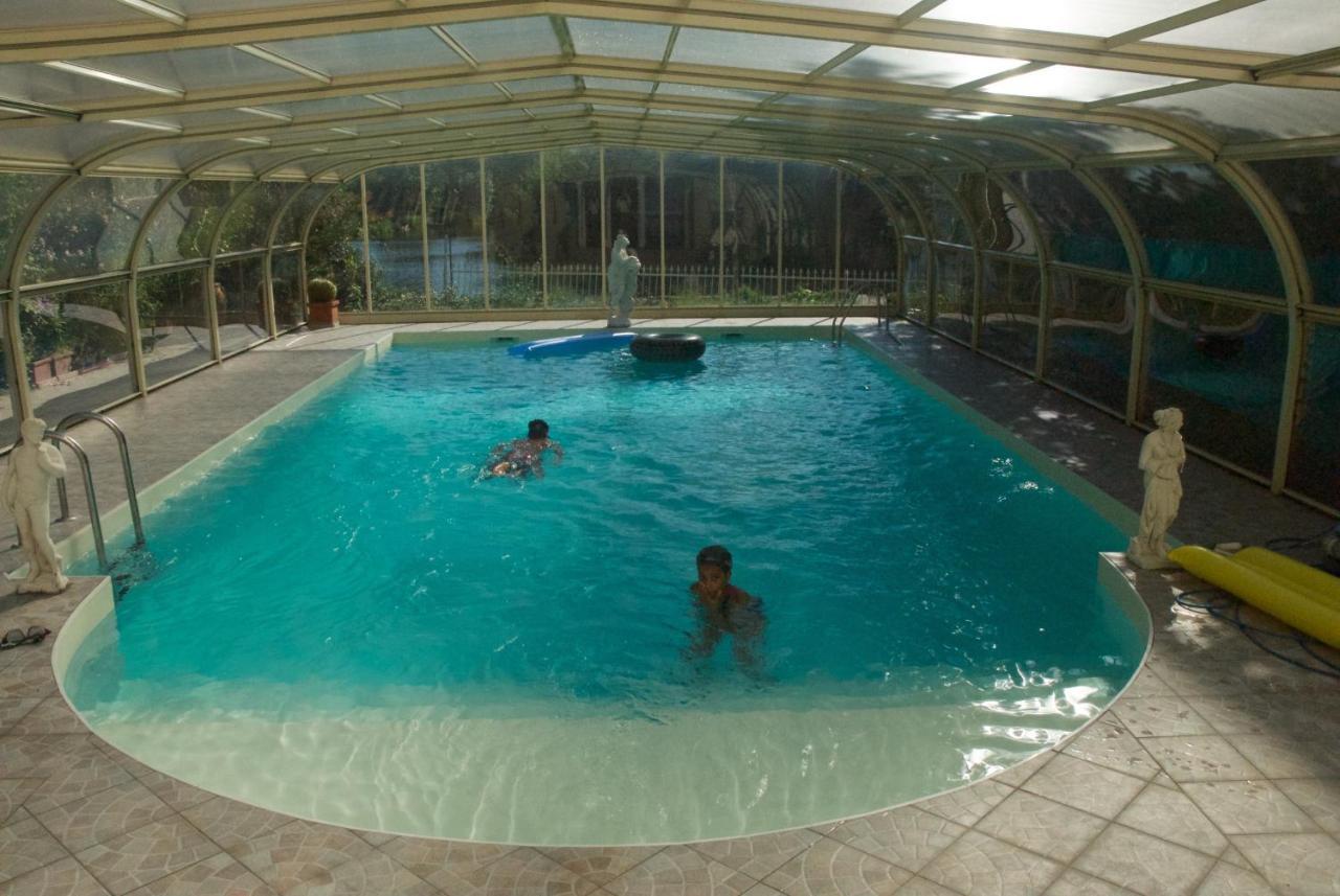 Le Clos Des Cedres B&B La Rochefoucauld Eksteriør billede